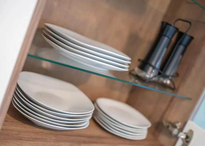 M&o Apartment, Zentral In Innenstadt-& Bahnhofsnaehe - Parkgarage