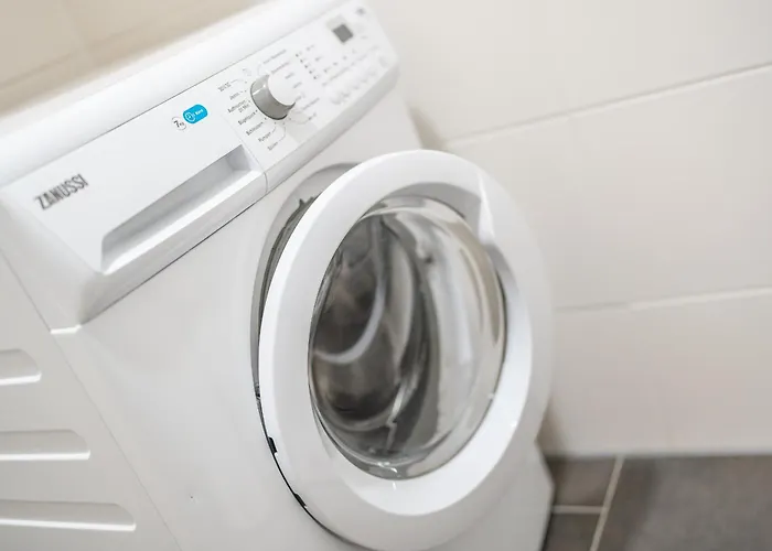 M&o Apartment, Zentral In Innenstadt-& Bahnhofsnaehe - Parkgarage Apartamento