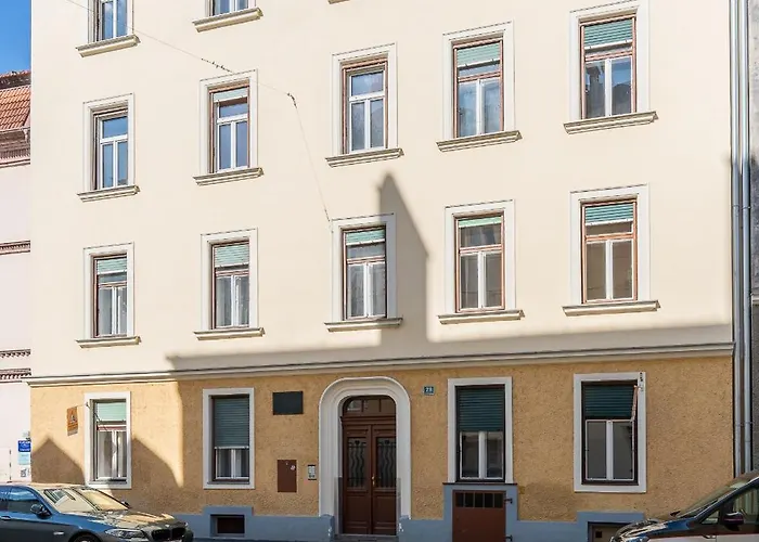 M&o Apartment, Zentral In Innenstadt-& Bahnhofsnaehe - Parkgarage Appartamento Graz